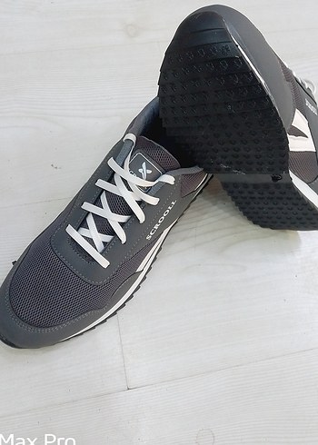 Gri Erkek Spor Ayakkabı Battal boy Velcro Detaylı - Görsel 4
