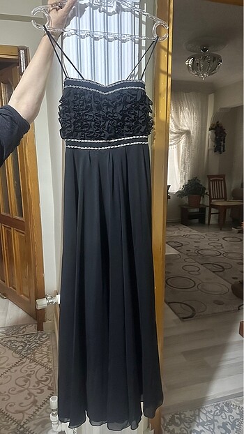 Siyah uzun abiye elbise