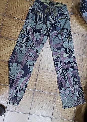 Kuşaklı Kamuflaj Desenli Kadın Pantolon