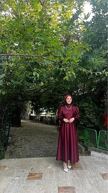 Bordo Elbise
