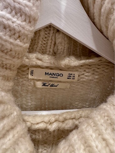 Mango Mango boğazlı kazak