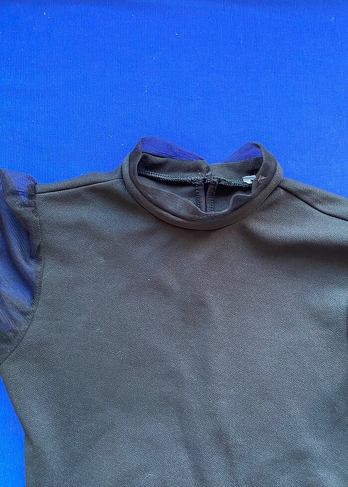 Tül detay blüz - Görsel 3