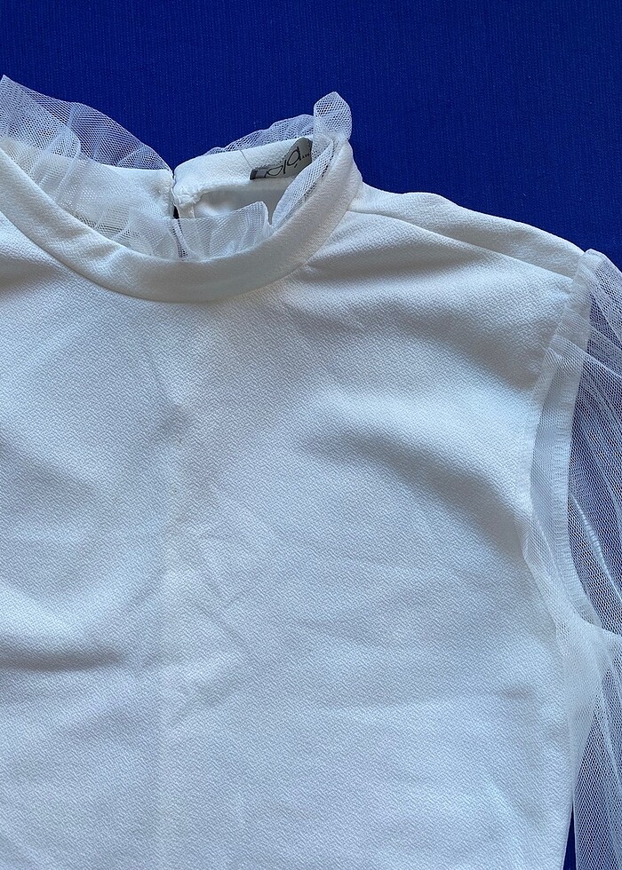 Tül detay blüz - Görsel 2