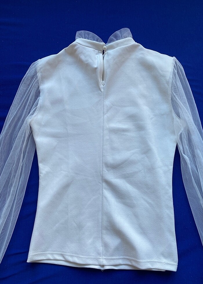 Tül detay blüz - Görsel 3