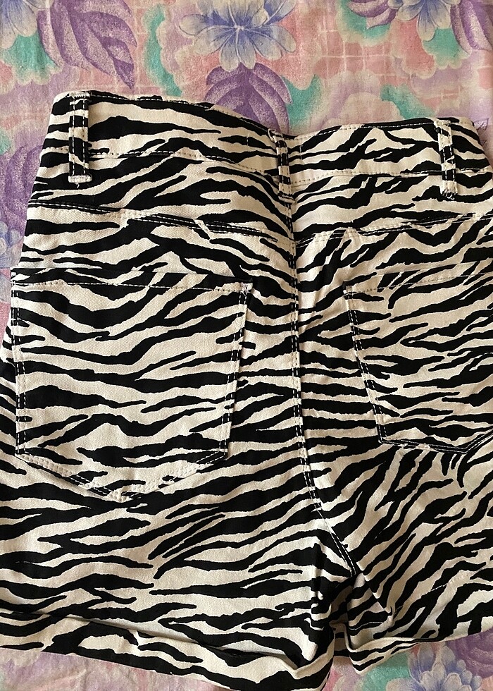 Yüksek bel şort - Görsel 4