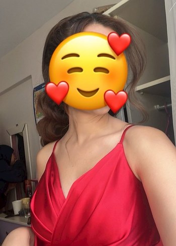 Uzun Kırmızı Drapeli V Yakalı Kadın Elbise - Görsel 2