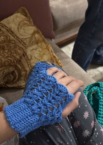 Mavi Örgü Bohem Kadın Eldiveni - Görsel 4