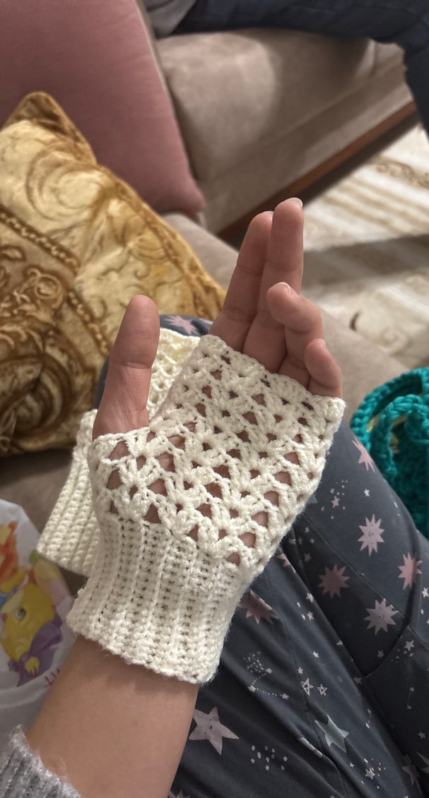 Beyaz Örgü Bohem Kadın Eldivenleri - Görsel 4