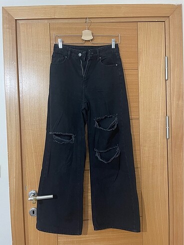 Yırtık Paça Siyah wide leg jean