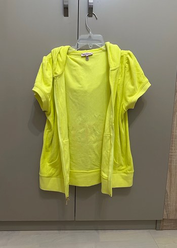 Juicy Couture neon sarı kısa kollu kapüşonlu hoodie (XL beden) - Görsel 2