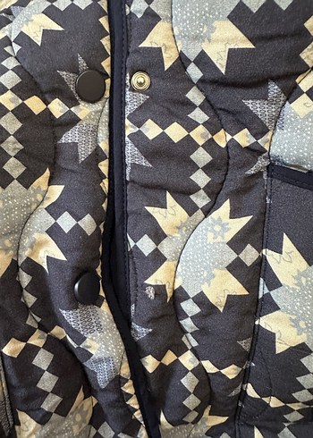 Mudo Collection Lacivert Desenli Kapitone Ceket L (Kusurlu) - Görsel 4