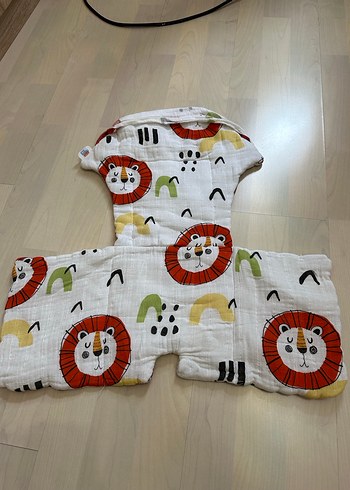 Baby Plus Aslan Desenli Müslin Bebek Minderi - Görsel 2