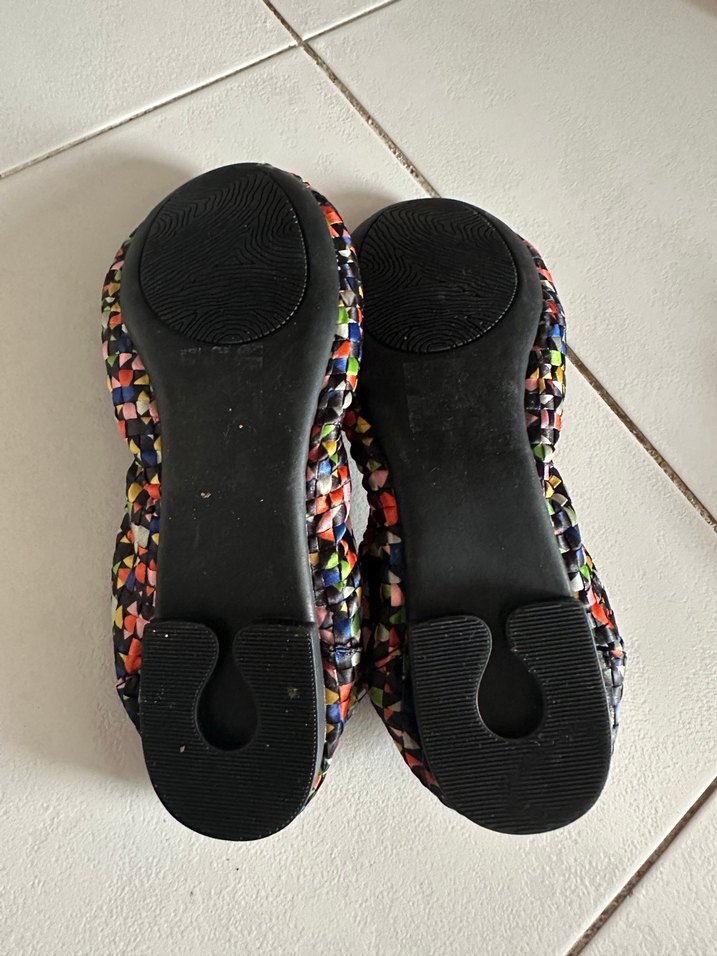 TWIST - Çok Renkli Pliseli Dolgu Topuk Babet - Görsel 2