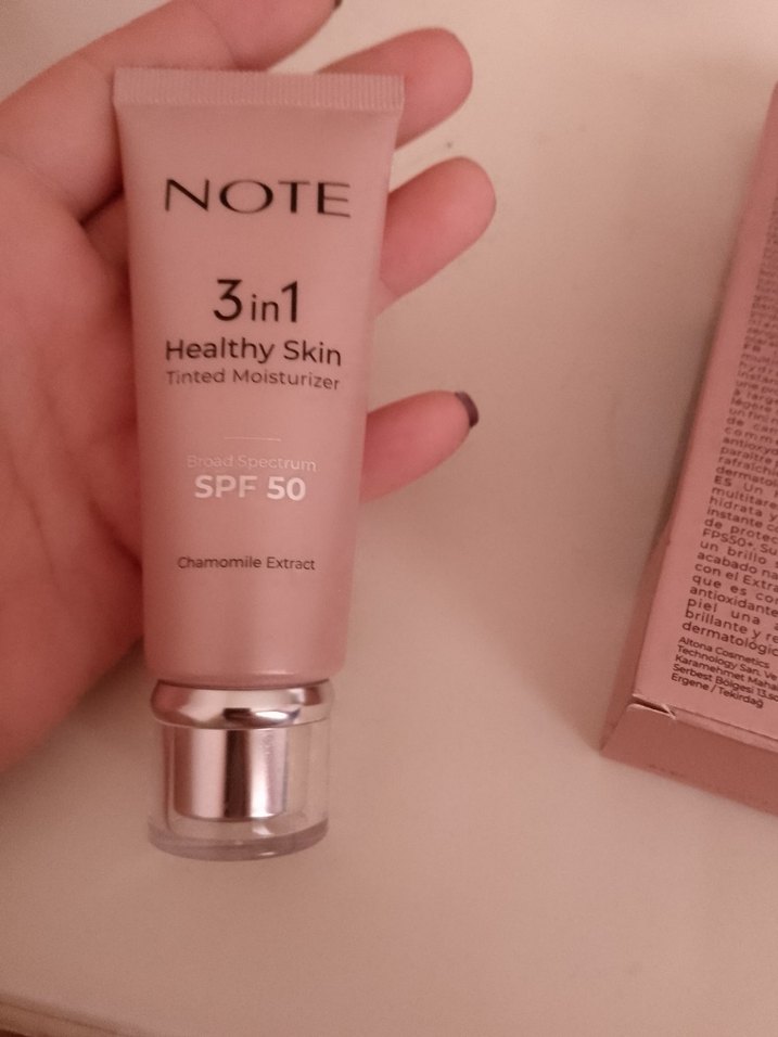 Note Cosmetique 3ü1 Arada BB Krem SPF50 - Görsel 3