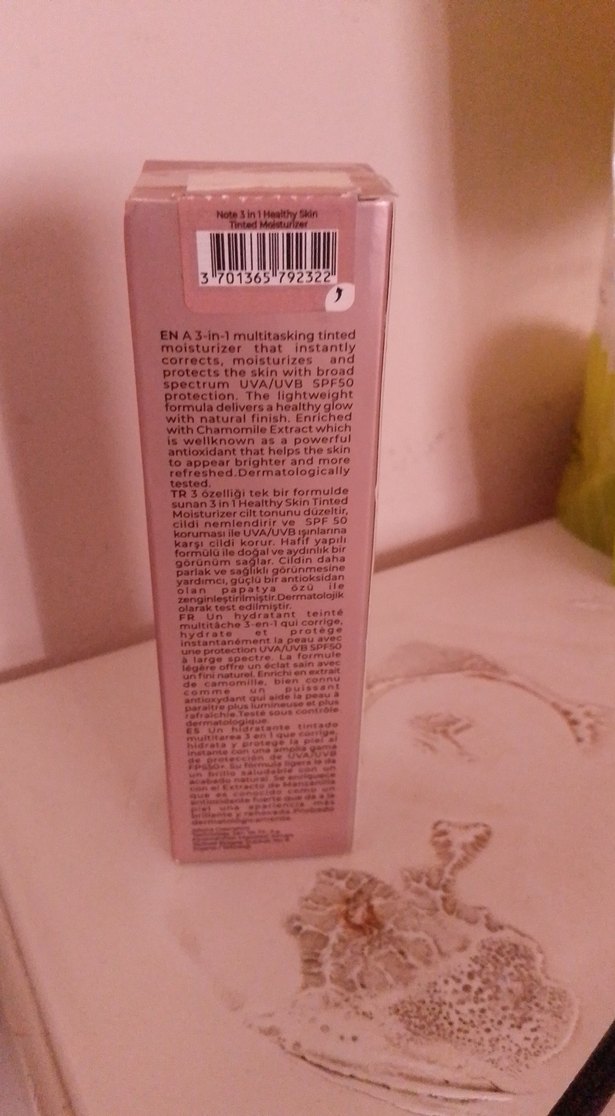 Note Cosmetique 3ü1 Arada BB Krem SPF50 - Görsel 2