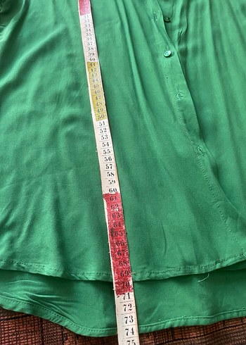 Yeşil V Yaka Düğmeli Kadın Gömlek - Görsel 5