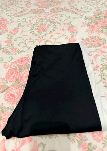 Kadın Siyah Yan Şeritli Midi Kumaş Pantolon - Görsel 6