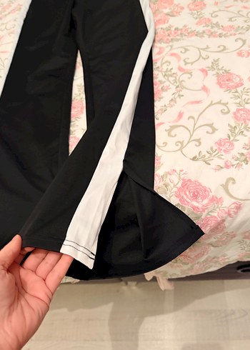 Kadın Siyah Yan Şeritli Midi Kumaş Pantolon - Görsel 4