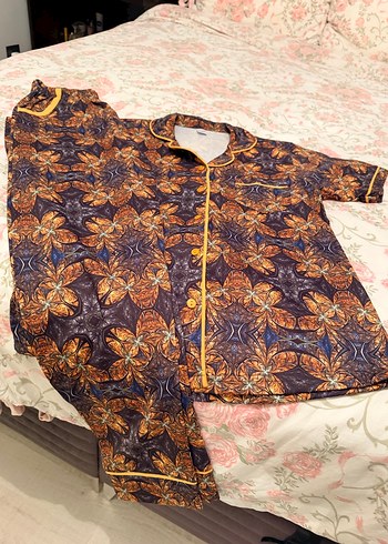 Bohem Tarzı Bağlama Desenli Kadın Pijama Takımı - Görsel 4