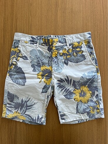 #Quiksilver #şort #bermuda orijinal ürün desenli şort #32 beden 