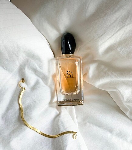 Armani si