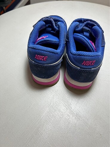 26 Beden mavi Renk Nike çocuk ayakkabısı orijinal 26