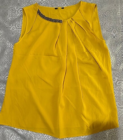 Benetton bluz M beden