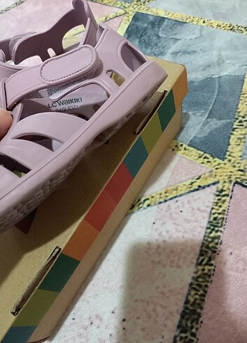 LC Waikiki Sandelet