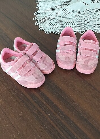 Adidas spor ayakkabı