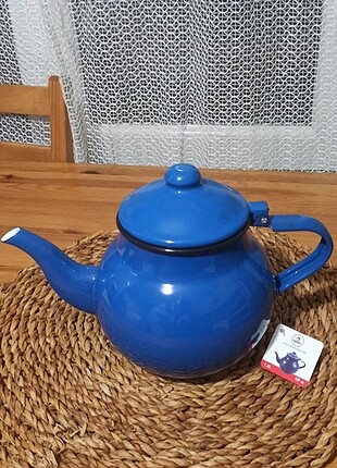 Emaye demlik 1,5 litre sıfır etiketli
