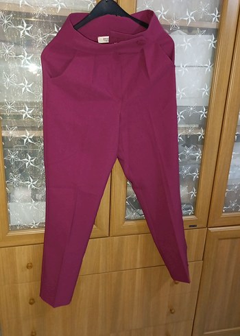 Bordo Kadın Kemerli Midi Kumaş Pantolon bel 36 - Görsel 2