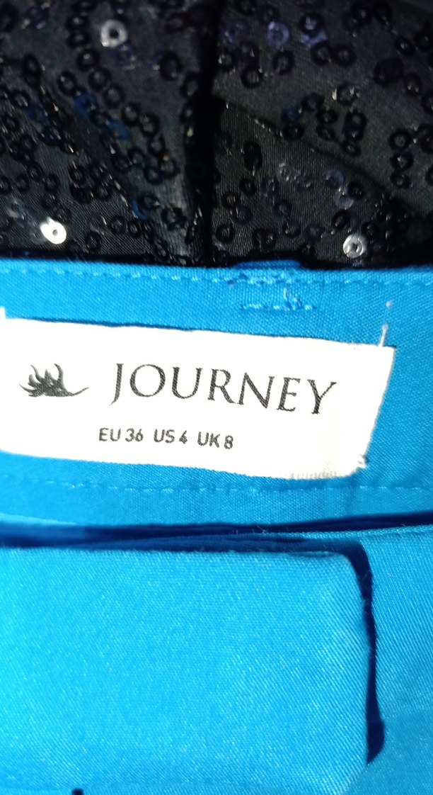 Mavi Parlak Kumaş Pantolon - Kemerli, Midi boy 90 cm - Görsel 3