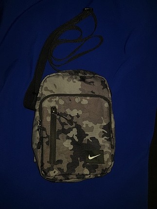 Nike shoulder bag