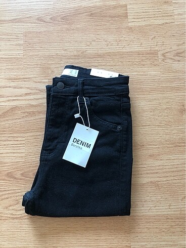 Bershka Siyah Skinny Jean