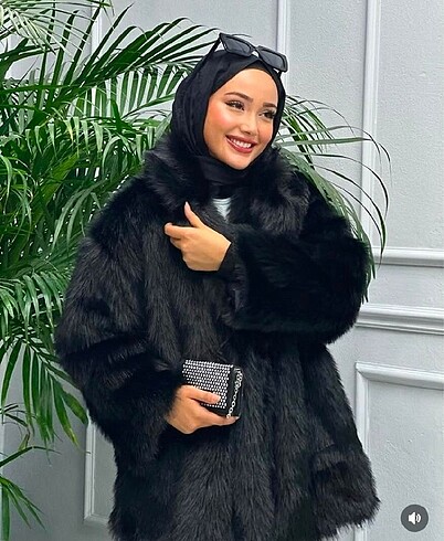 Siyah kürk