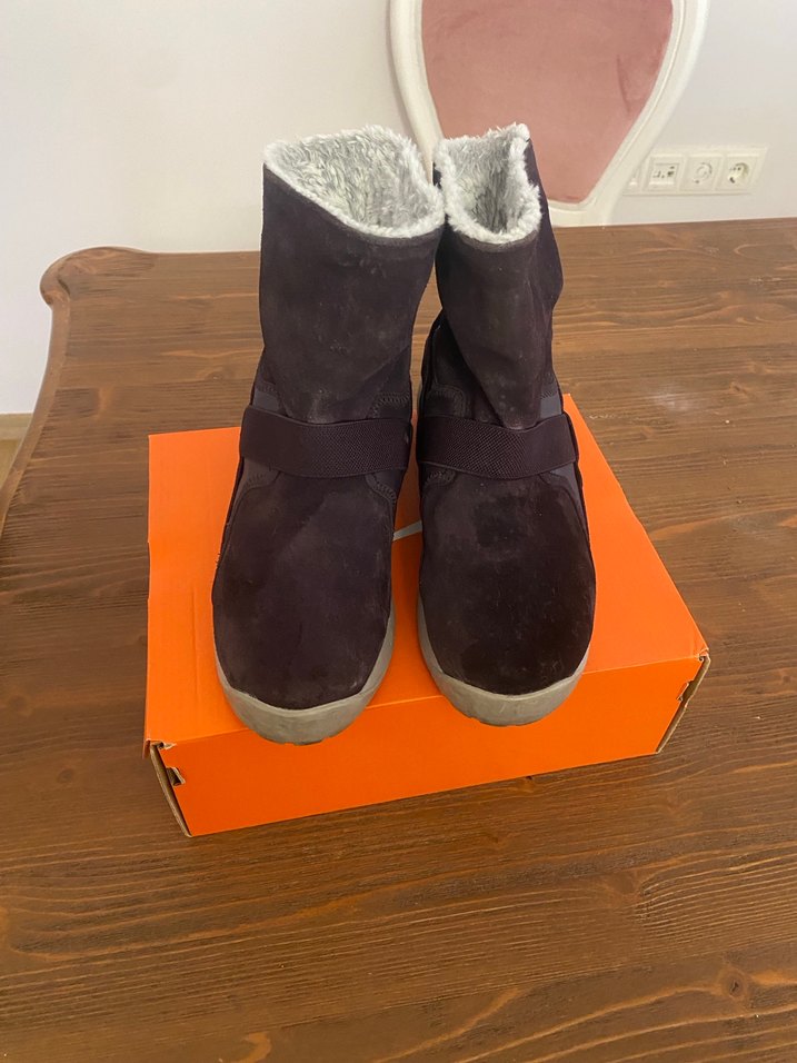 Nike Kadın Kahverengi Bot 39 numara orginal - Görsel 2