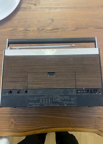 Vintage Sanyo 4 Bantlı Radyo / Kaset Çalar - Görsel 5