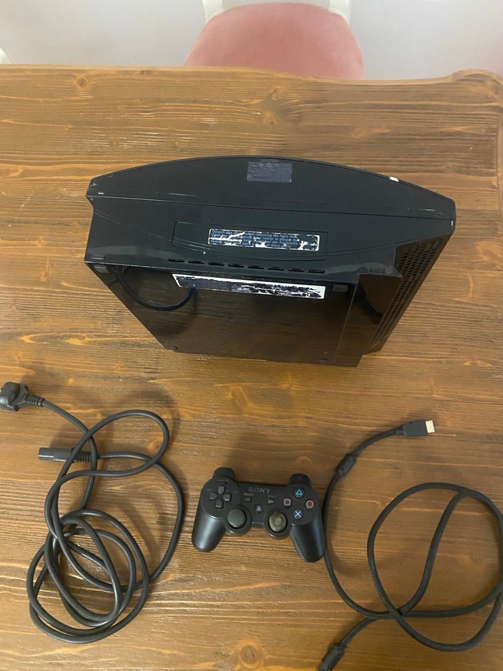 PlayStation 3 Oyun Konsolu - Görsel 2