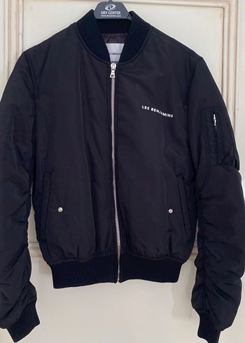 Kadın Siyah Fermuarlı Street Wear Ceket
