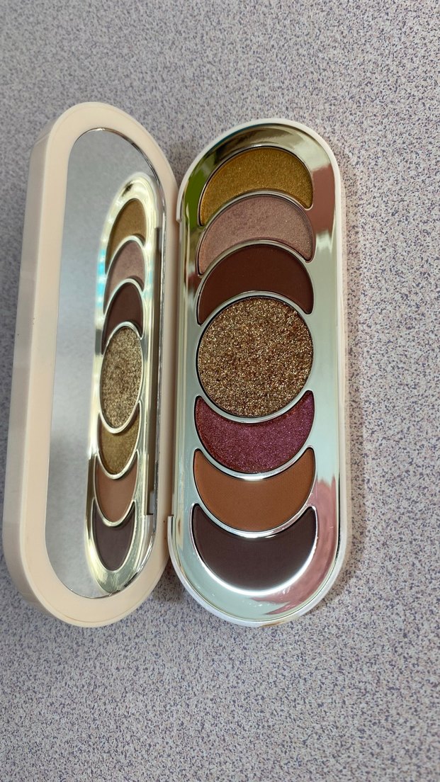 Bej Tonlarda Işıltılı Far Paleti - Görsel 4