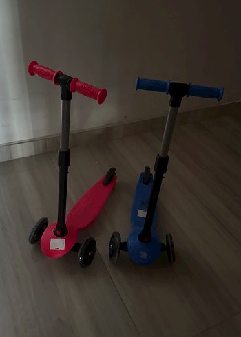 Cool Club Ayarlanabilir Saplı Renkli Çocuk Scooterı