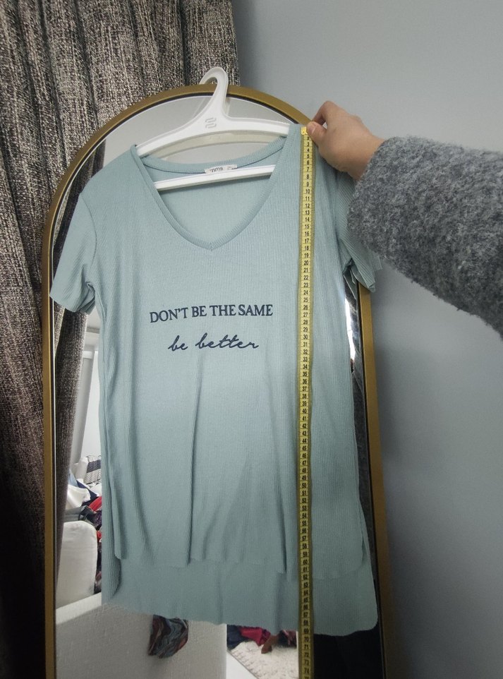 Su Yeşili V Yakalı  Kadın Tişört - Görsel 2