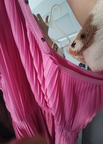 Pembe Pileli Mini Tek kol Elbise - Görsel 4