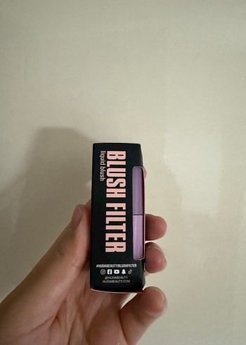 Huda Beauty Huda Beauty Blush Filter Likit allık