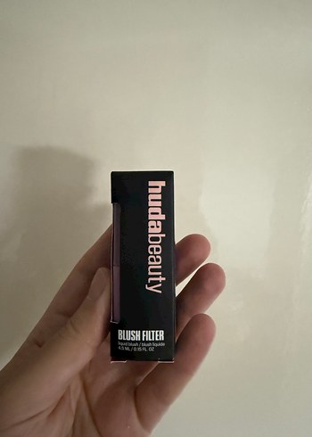 Huda Beauty Blush Filter Likit allık