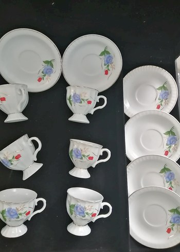 Çiçek Desenli Beyaz kahve Fincanı Takımı