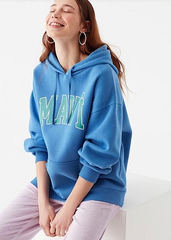 oversize mavi sweatshirt