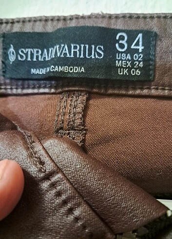 Stradivarius Çok sık suni deri pantolon 