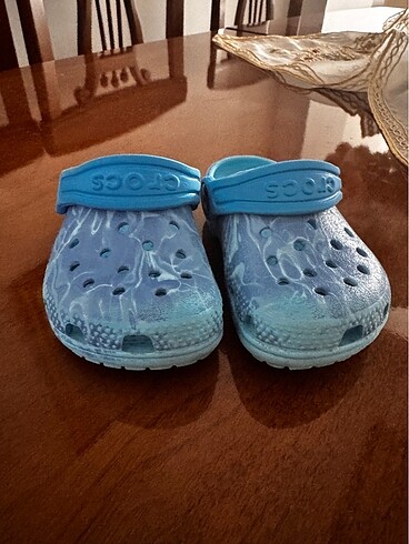 22 Beden mavi Renk Orijinal crocs bebek terlik