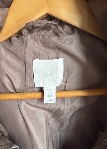 H&M KAPİTONE MAKSİ MONT - Görsel 3